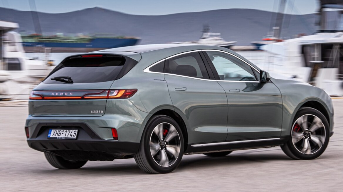 Τα ελληνικά χαρακτηριστικά του SERES 5