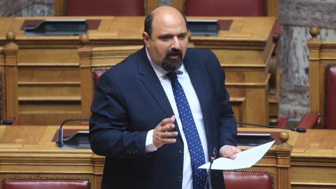  Τριαντόπουλος: Η κρατική αρωγή φθάνει έως και 500.000 ανά αγρότη