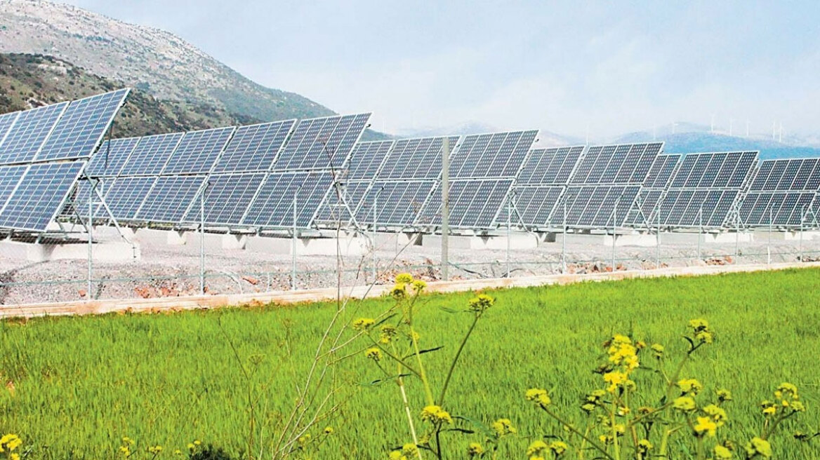 Οικογένεια Γερασίμου – ITA GROUP: Από την πράσινη ενέργεια και την αφαλάτωση μέχρι τις… πολύχρωμες πιπεριές (pics)