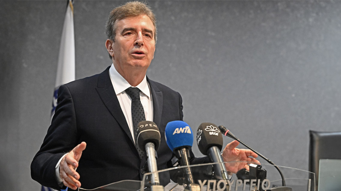 Χρυσοχοΐδης για τη βόμβα στο υπουργείο Εργασίας: Δεν θα αφήσουμε την τρομοκρατία να αναβιώσει