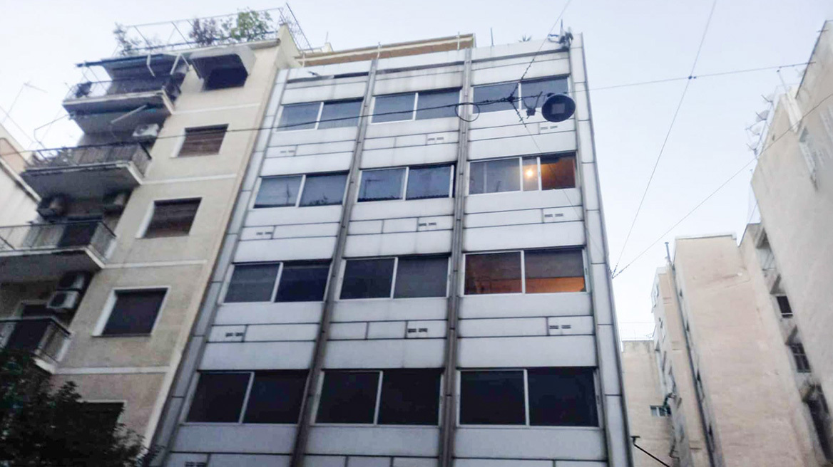Εξάρχεια: Νεκρός 50χρονος σε διαμέρισμα - Είχε χτυπηθεί στο κεφάλι, ανακρίνεται ένας 48χρονος