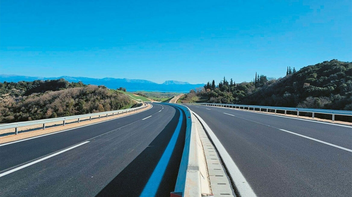 Μεγάλα έργα άνω των 2,5 δισ. ευρώ παραδίδονται μέσα στο 2024