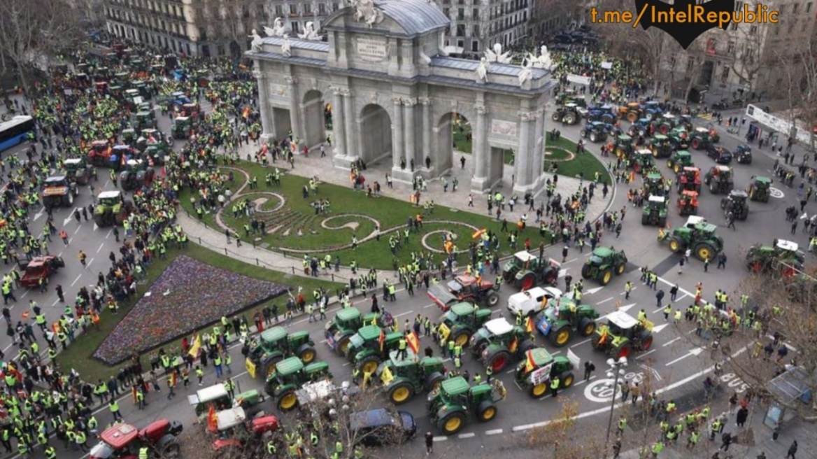 Ισπανία: Στο κέντρο της Μαδρίτης με 500 τρακτέρ οι αγρότες - «Χωρίς την ύπαιθρο, η πόλη δεν τρώει» το σύνθημά τους