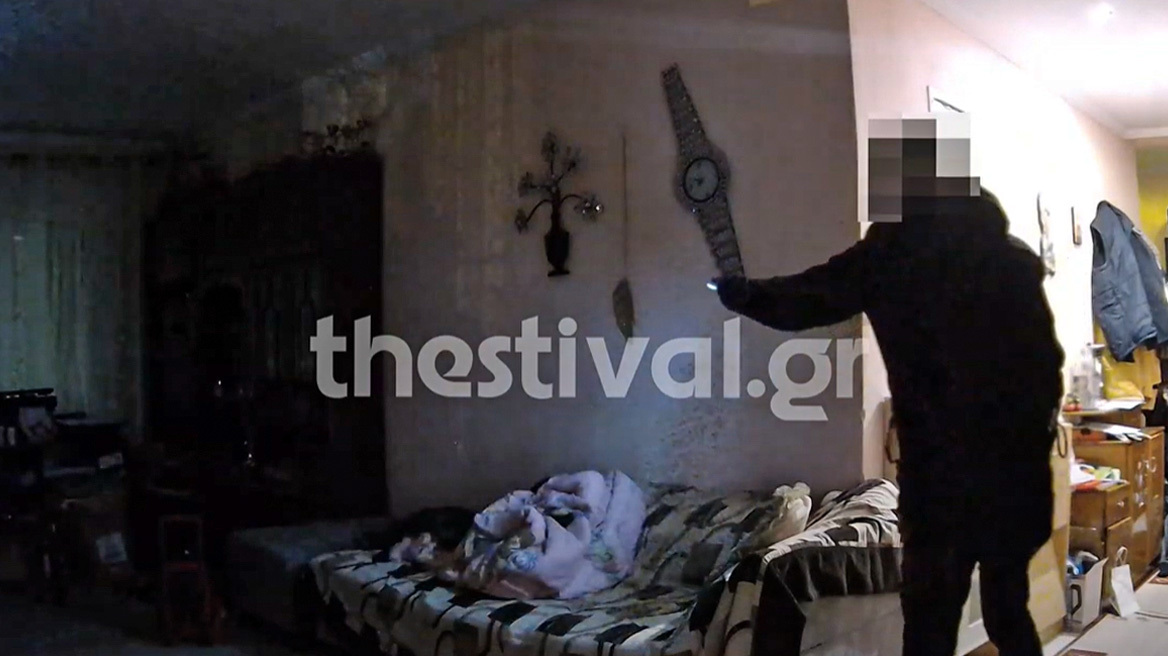 Βίντεο-ντοκουμέντο από σπείρα που άνοιγε σπίτια σε Θεσσαλονίκη και Χαλκιδική