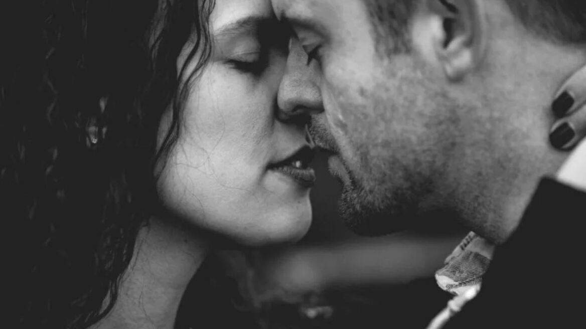 Δέκα εύκολα και γρήγορα tip για να απολαμβάνετε περισσότερο το σεξ