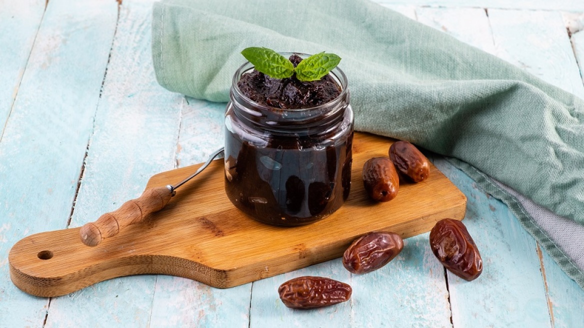 Σπιτική πάστα χουρμά αντί για ζάχαρη; Δείτε πώς!