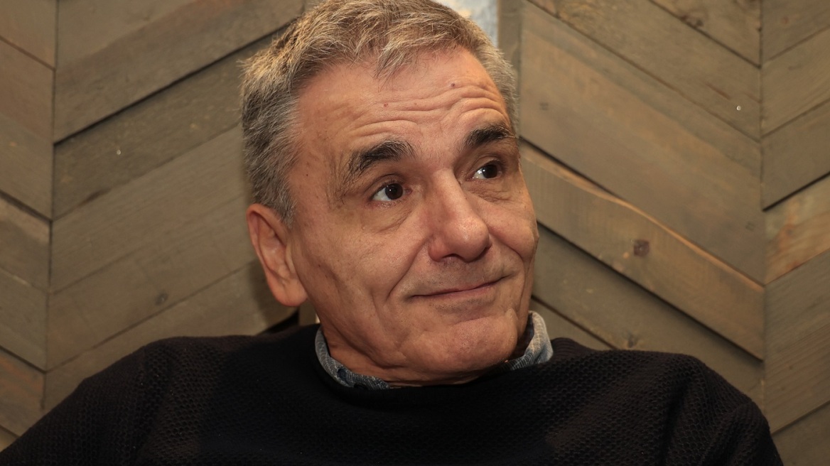 Τσακαλώτος για Καρυστιανού: Είναι χαρισματική, αλλά αν δεν απαντήσει σε σοβαρά ζητήματα, θα ξεφουσκώσει