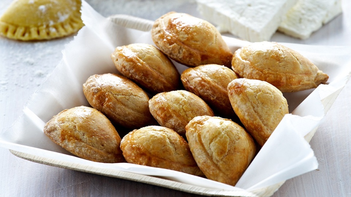 Ζύμη κουρού: Φτιάχνουμε πίτες και πιτάκια σε 10 μοναδικές συνταγές