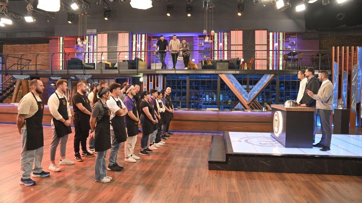 MasterChef: Οι παίκτες χωρίζονται απόψε σε τέσσερις τετράδες και καλούνται να εντυπωσιάσουν τους κριτές με το πιάτο τους