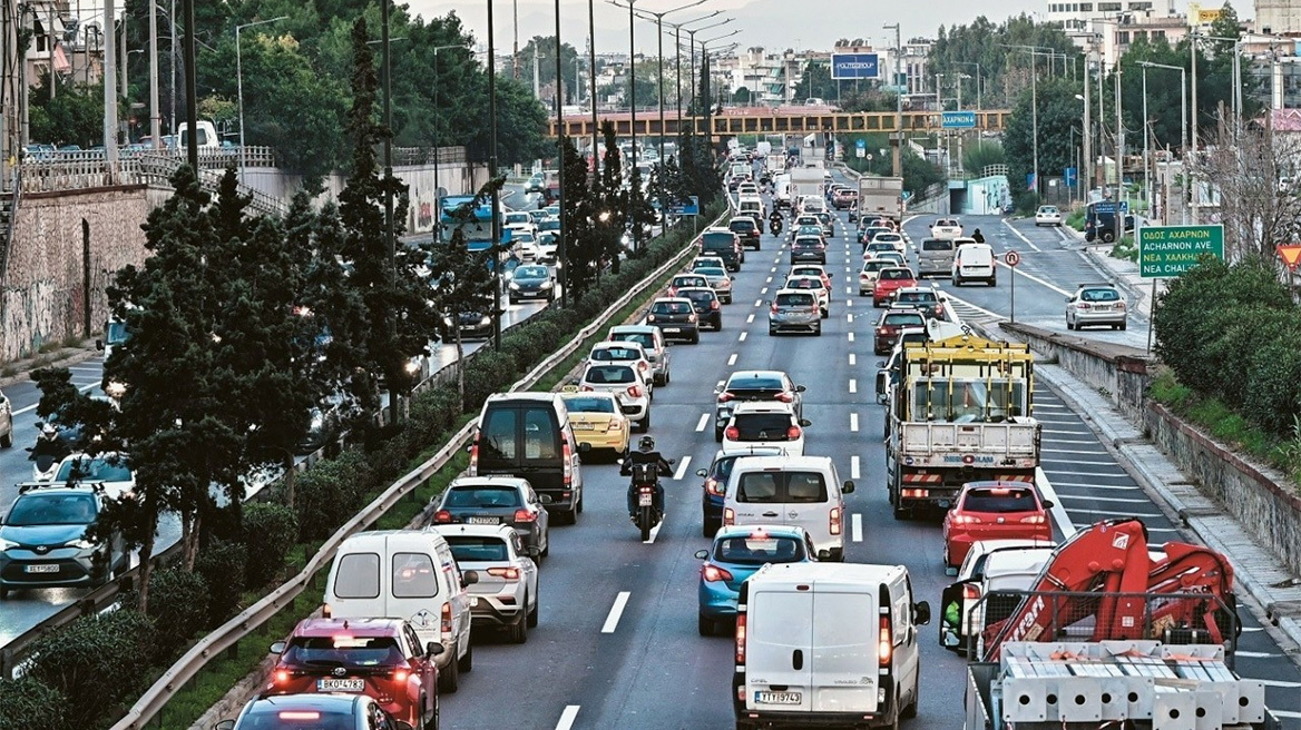 Έρχονται τέλη κυκλοφορίας και για τα υβριδικά ΙΧ από το 2025