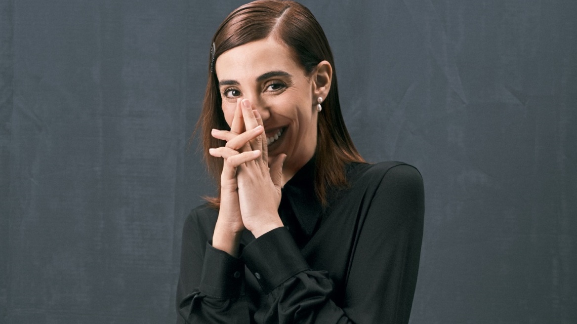 Έλενα Χαραλαμπούδη: Η Mάνα Viral 