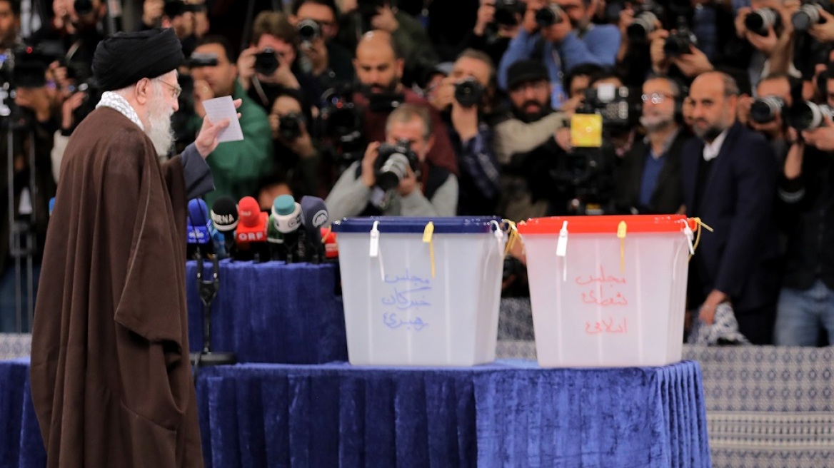 Ιράν: Ρεκόρ αποχής στις βουλευτικές εκλογές - Παρέμειναν στην εξουσία οι συντηρητικοί