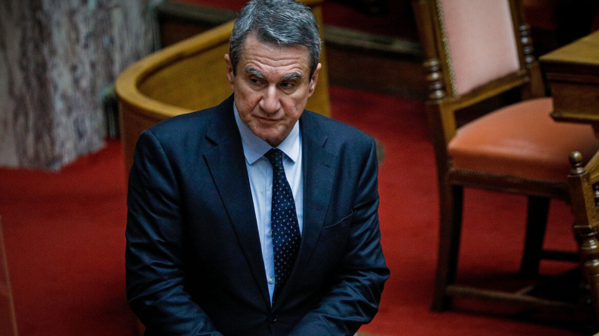 Λοβέρδος: Ο Ανδρουλάκης δεν είναι καλός συνομιλητής, δεν ξέρουμε τι λέει ο Κασσελάκης