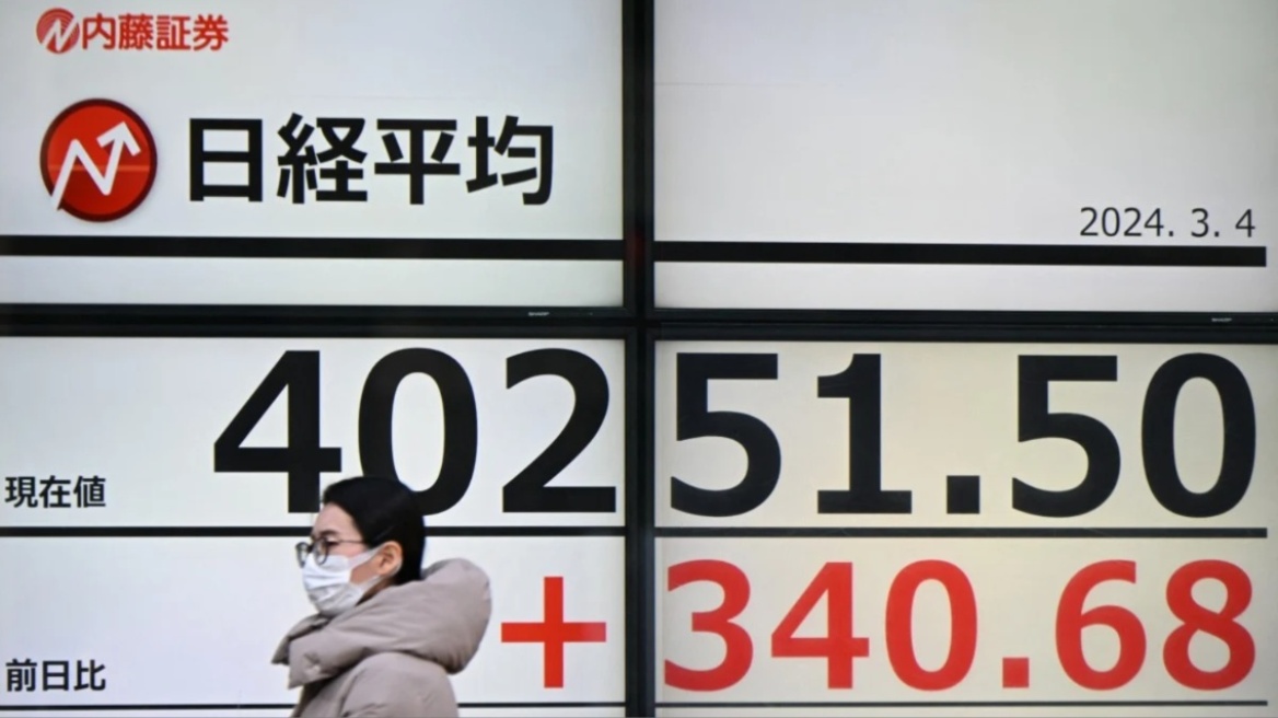 Ιαπωνία: Ο χρηματιστηριακός δείκτης Nikkei σπάει το φράγμα των 40.000 μονάδων