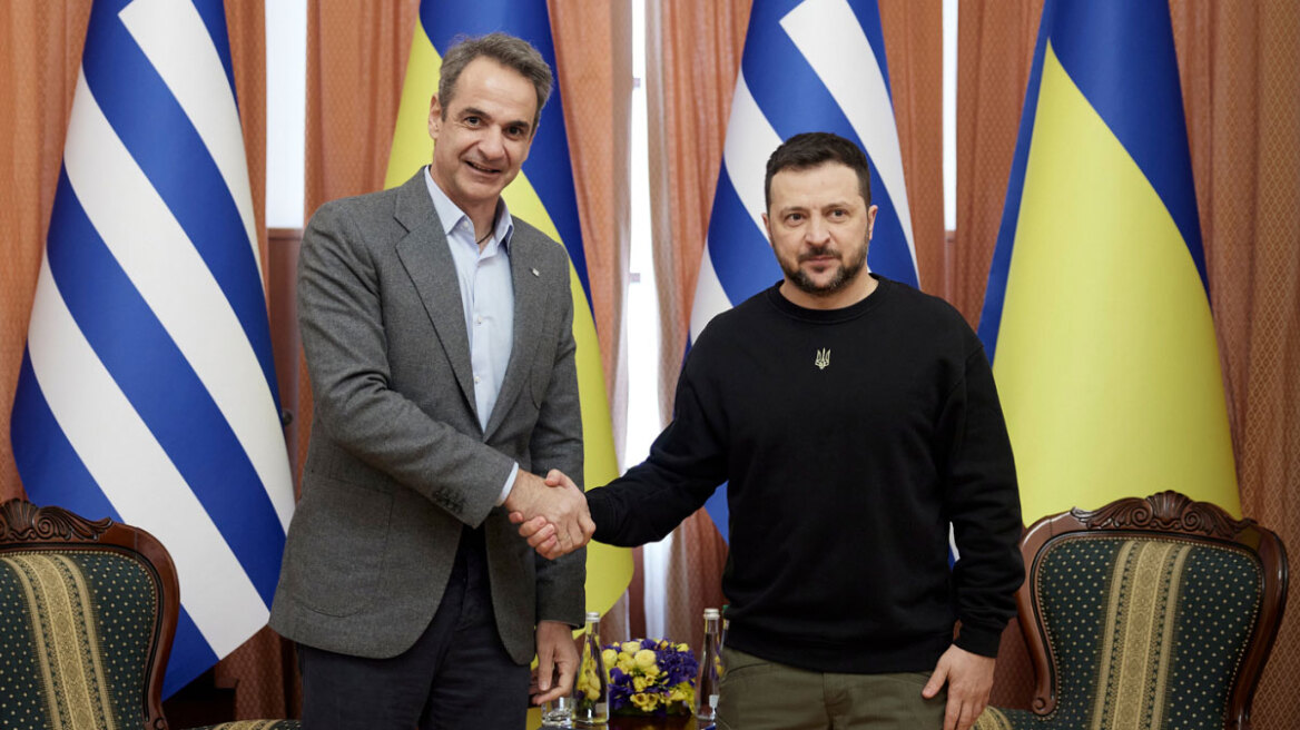Με τον Ζελένσκι επικοινώνησε ο Μητσοτάκης - Στο τραπέζι η ενίσχυση της άμυνας ΕΕ και Ουκρανίας