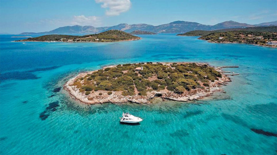 Πεταλιοί: Όταν βγήκαν στο σφυρί οι… μισές «Ελληνικές Μαλδίβες»