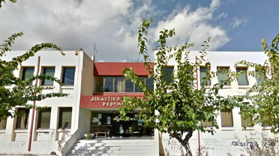 Υπόθεση 15χρονης στο Ρέθυμνο: Δίνει εξηγήσεις ο 48χρονος που πιθανότατα άφησε έγκυο την ανήλικη