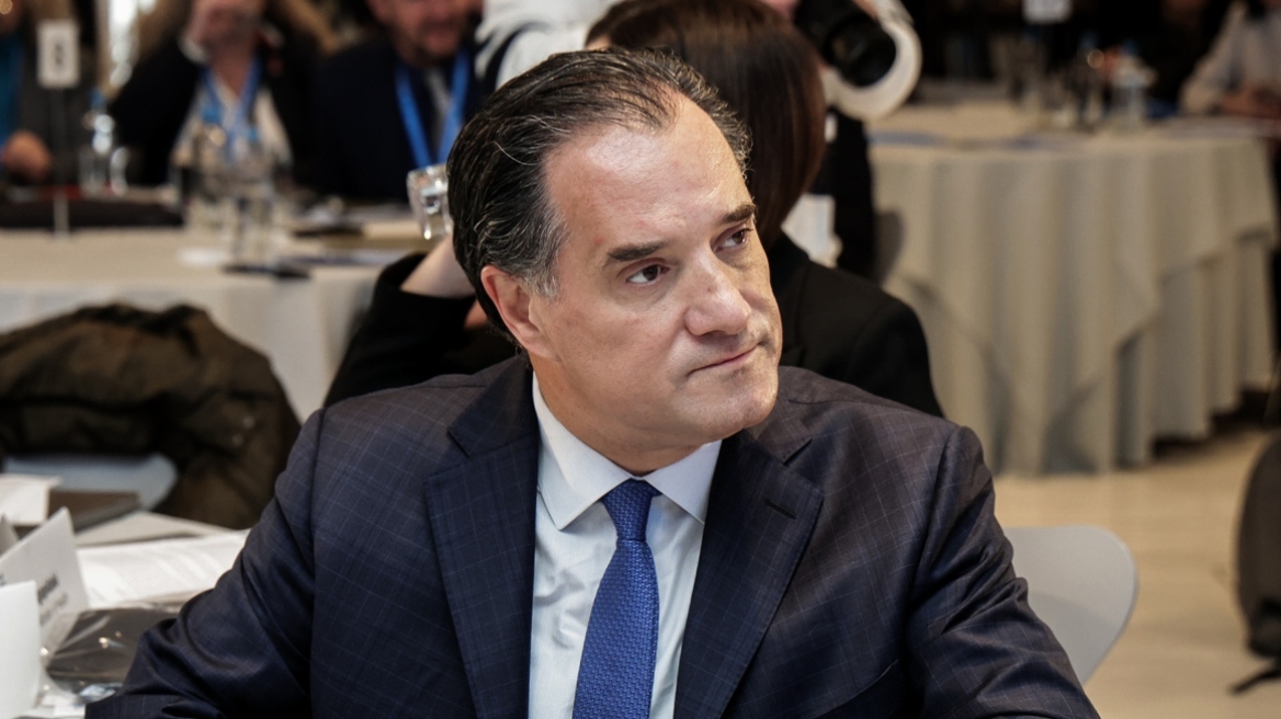 Άδωνις Γεωργιάδης: Η αντιπολίτευση συνασπίστηκε γύρω από τα συμφέροντα για να ρίξει την κυβέρνηση