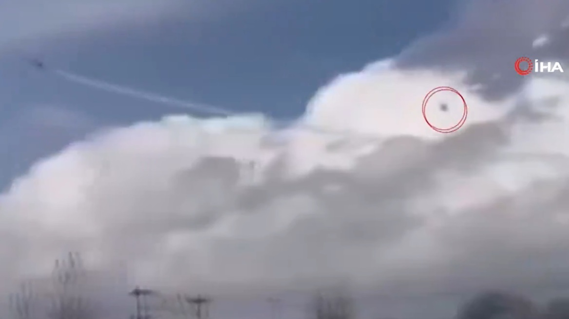 Τουρκία: Συνετρίβη εκπαιδευτικό αεροσκάφους της Πολεμικής Αεροπορίας - Δείτε βίντεο