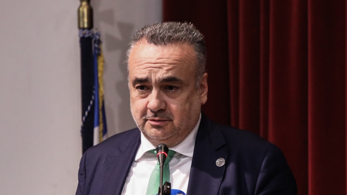 Μόνο με την πλειοψηφία της παράταξης του Βερβεσού η ανακοίνωση στήριξης από τον ΔΣΑ