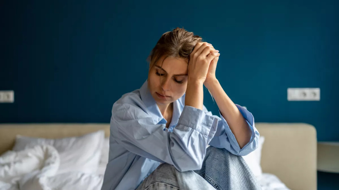 Κατάθλιψη: Αυξάνει τον καρδιαγγειακό κίνδυνο – Ποιοι απειλούνται περισσότερο