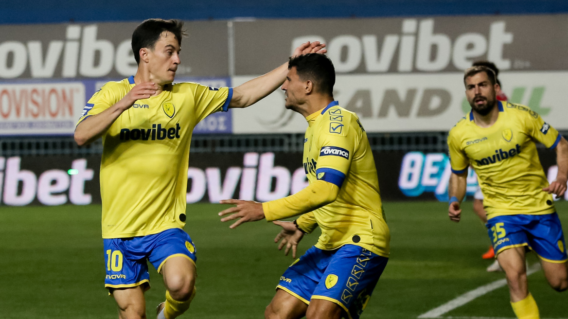 Stoiximan Super League, Παναιτωλικός - Πανσερραϊκός 3-0: Ανάσα για τα «καναρίνια» - Δείτε τα γκολ 