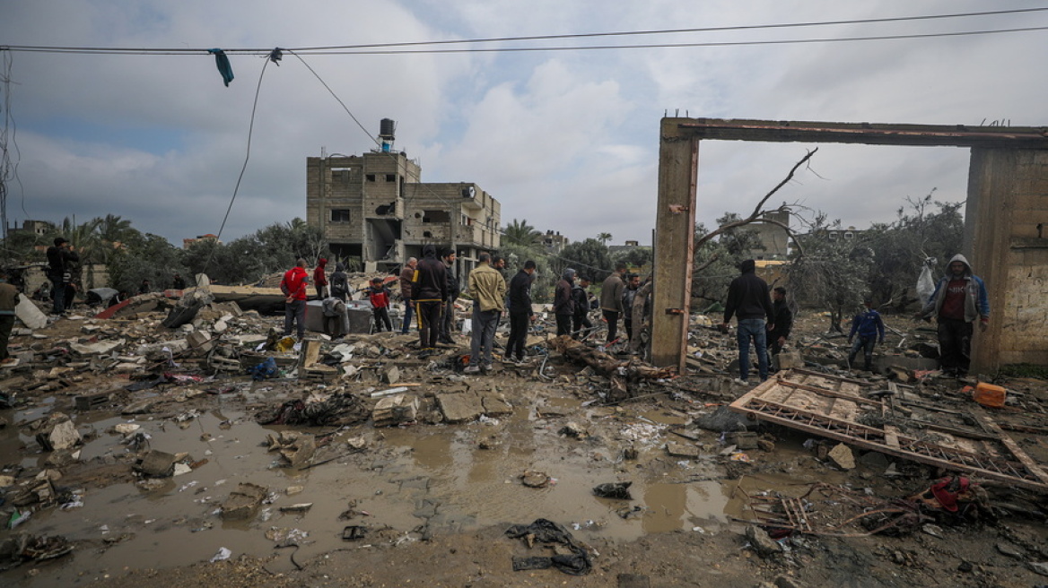 Γάζα: Παραδόθηκαν οι 200 τόνοι ανθρωπιστικής βοήθειας