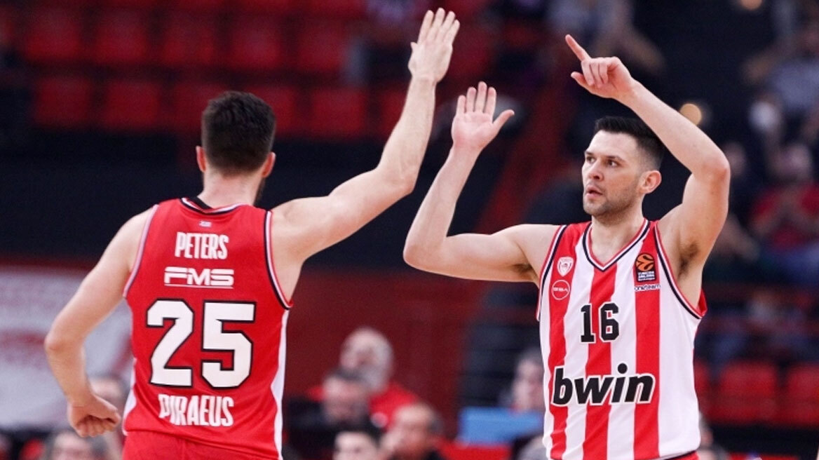 Ολυμπιακός: Η τετράδα περνάει από την Κωνσταντινούπολη