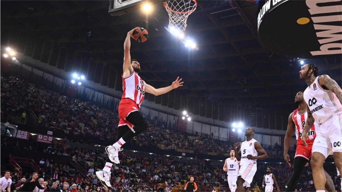 Euroleague: Η βαθμολογία μετά τις νίκες Ολυμπιακού, Ζαλγκίρις, Εφές και Ρεάλ - Δείτε βίντεο  