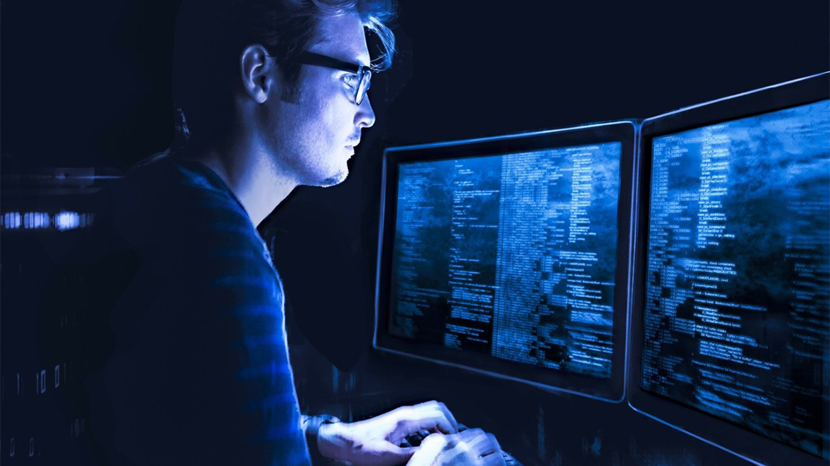 Πώς οι οθόνες βλάπτουν τα μάτια μας και τι μπορούμε να κάνουμε για αυτό