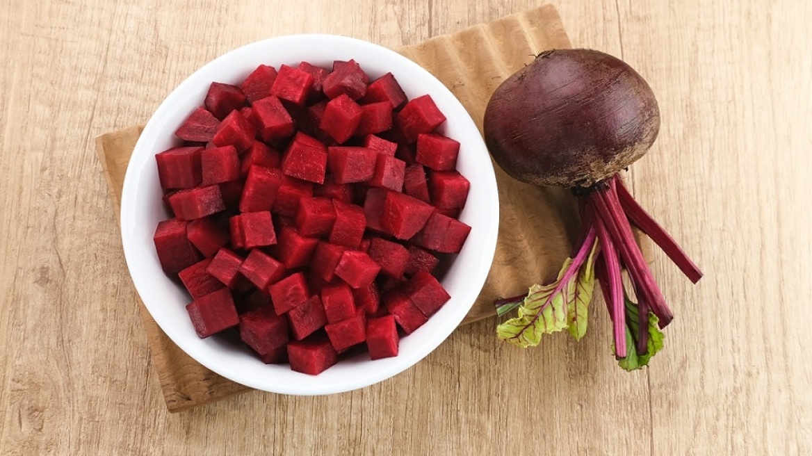 Παντζάρια: Χρήσιμες συμβουλές για να τα καθαρίσετε και να τα κόψετε χωρίς ατυχήματα