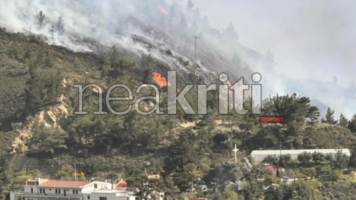 Λασίθι: Φωτιά στις Μάλλες με διάσπαρτες εστίες - Κοντά στην Ιερά Μονή Παναγίας Εξακουστής