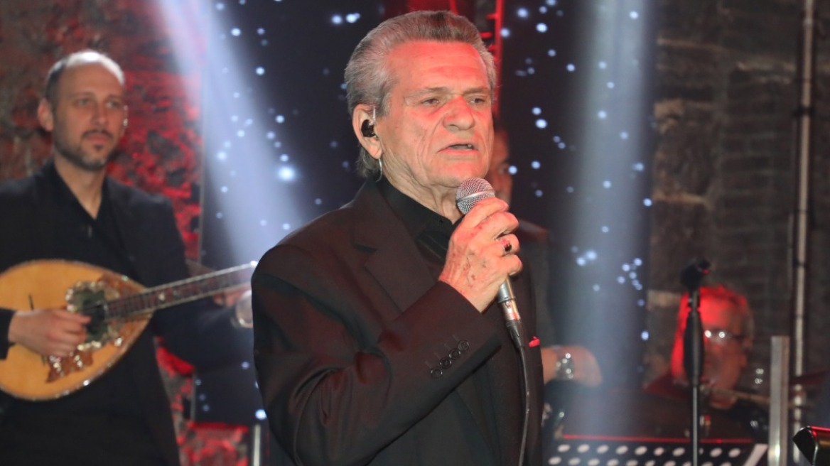 Γιώργος Μαργαρίτης: Οι πιο ωραίες επαγγελματίες λουλουδούδες, πήραν πράγματα από εμένα και έγιναν ξεφτέρια