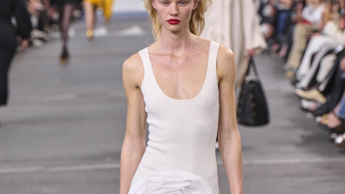 Τα ωραιότερα λευκά φορέματα της σεζόν