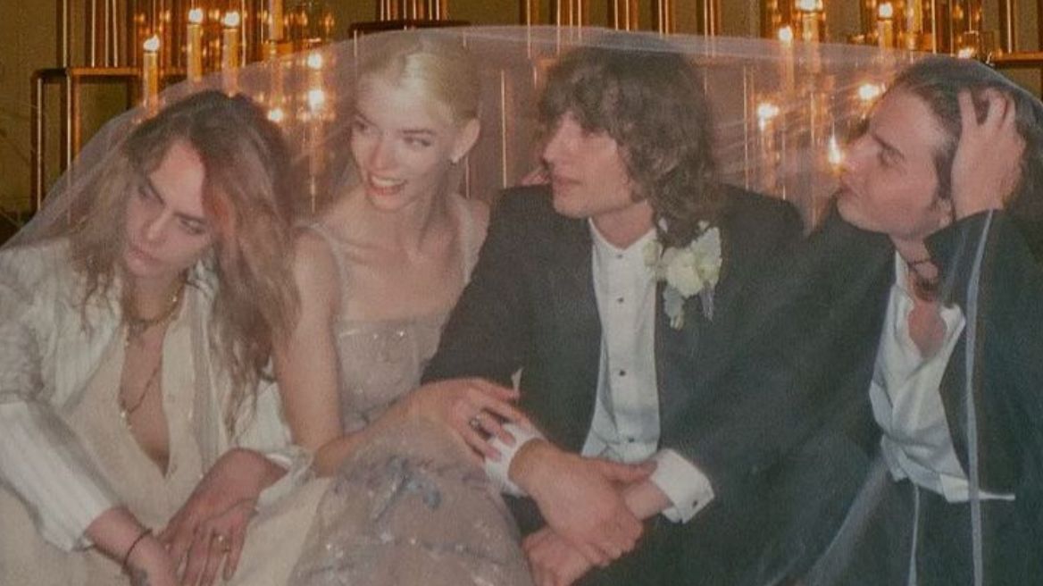 Άνια Τέιλορ Τζόι: Δημοσίευσε φωτογραφίες από τον γάμο της με τον Μάλκολμ ΜακΡέι