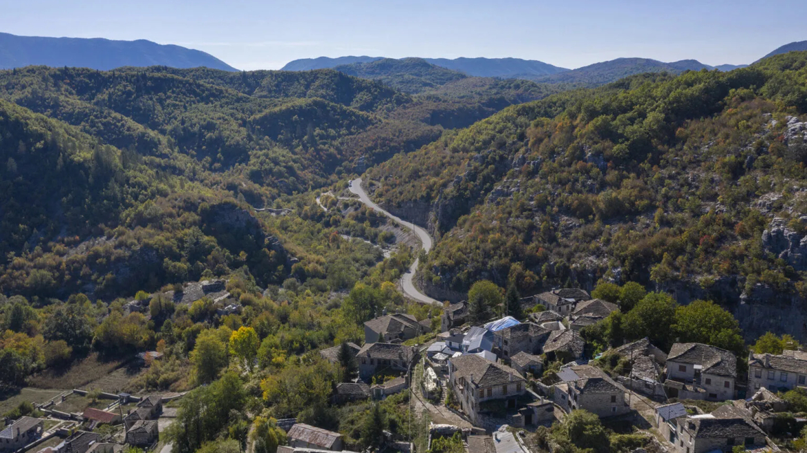 Long weekend στο Κεντρικό Ζαγόρι: Φυσικά τοπία, παραδοσιακές γεύσεις και ιδιαίτεροι οικισμοί