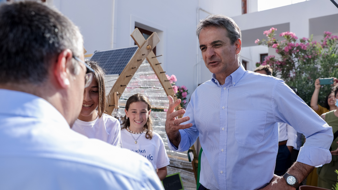 Επίσκεψη Μητσοτάκη σε Τήλο και Ρόδο