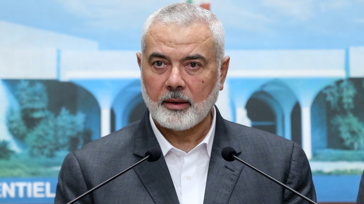 Γάζα: H στιγμή που ο ηγέτης της Χαμάς μαθαίνει ότι 3 γιοι του και 4 εγγόνια του σκοτώθηκαν σε βομβαρδισμό του Ισραήλ
