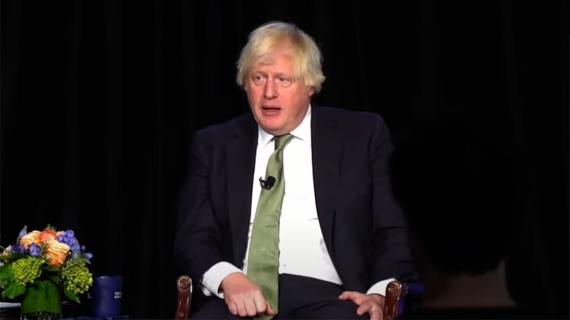 Διακοπές στην Εύβοια για τον Μπόρις Τζόνσον - Με τη σύζυγο και τα τέσσερα παιδιά τους