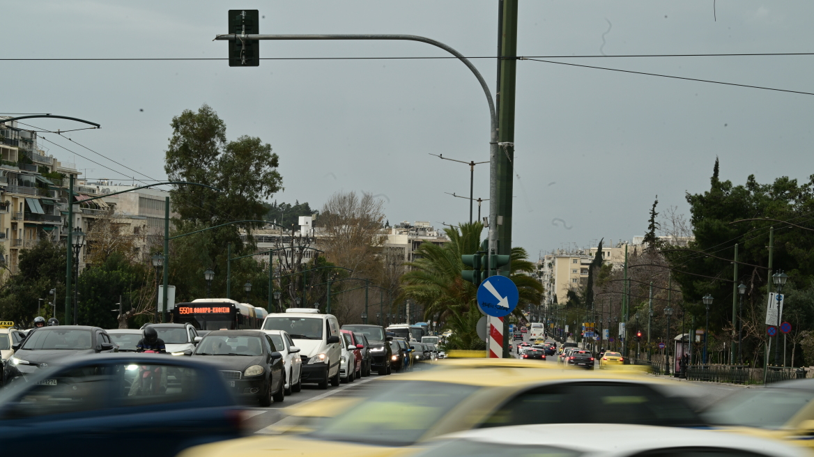 Τέλη κυκλοφορίας 2023: Όλα μαζί ή για όσους μήνες κινείται το Ι.Χ