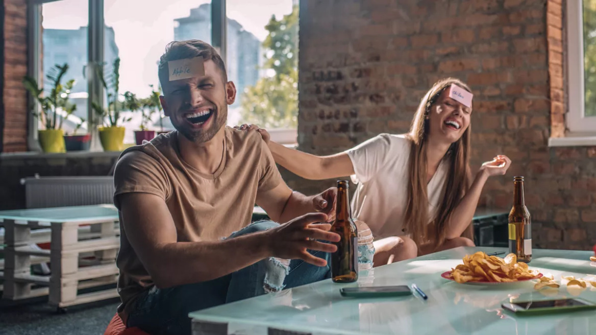 Ευτυχία: Αυτό είναι το μυστικό που σώζει από τη μοναξιά και την απομόνωση