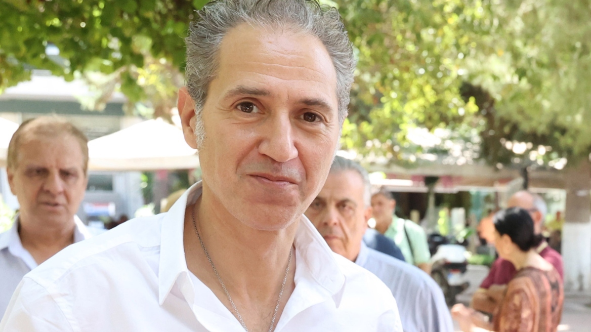Δημήτρης Κόκοτας: Σε λίγες μέρες θα είναι καλά και θα σας τα πει ο ίδιος, είπε η αδερφή του τραγουδιστή