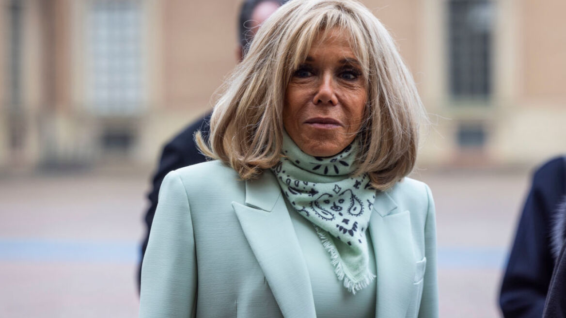 Η ζωή της Μπριζίντ Μακρόν γίνεται σειρά: Το έμαθε από τον Τύπο