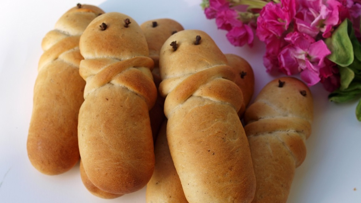 Τι ειναι τα Λαζαράκια;