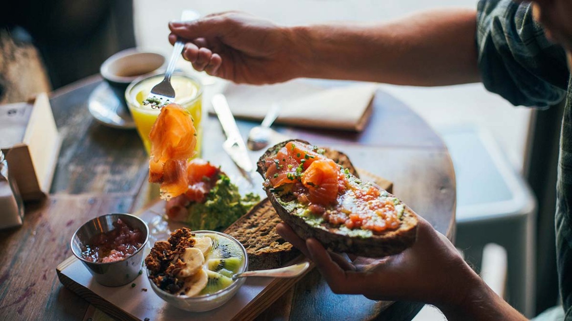 ECDC: Καμπανάκι για αύξηση κρουσμάτων λιστερίωσης στην Ευρώπη – Το επικίνδυνο τρόφιμο