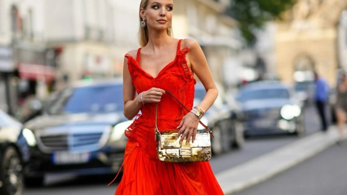 Τι να φορέσετε στον επόμενο γάμο που είστε καλεσμένη