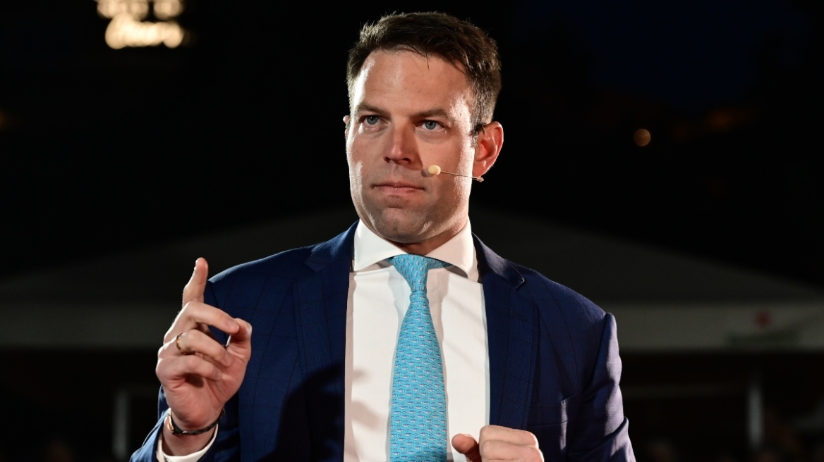 Κασσελάκης για χλαμυδοφόρους: Δεν μας αξίζει τέτοια κατάρρευση