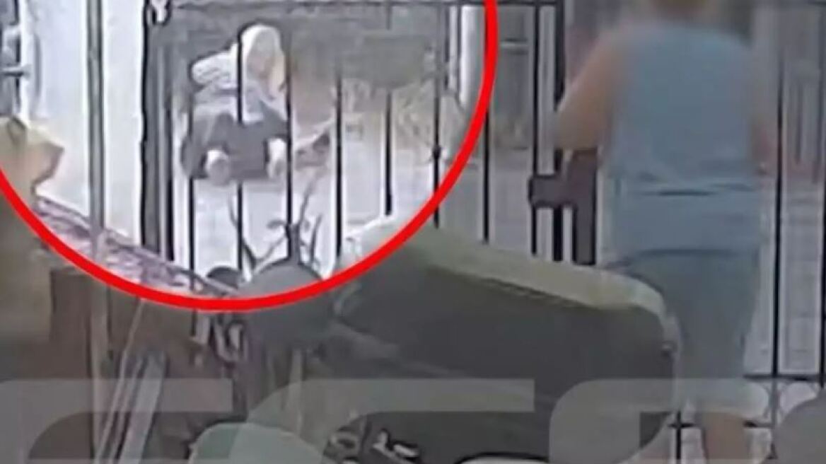 Σαλαμίνα: Ζευγάρι καταγγέλλει πως αστυνομικός εκτός υπηρεσίας τους ξυλοκόπησε - Δείτε βίντεο