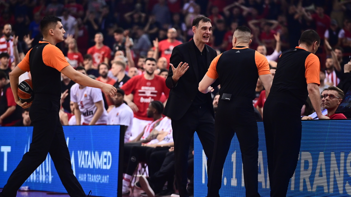 Euroleague: Οι διαιτητές του Ολυμπιακός - Μπαρτσελόνα θα σφυρίξουν το Μακάμπι - ΠΑΟ 
