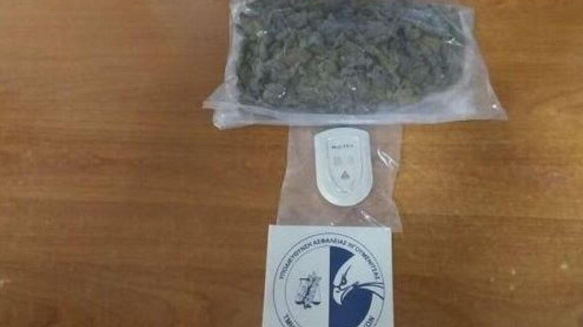 Ηγουμενίτσα: Χειροπέδες σε διακινητή κάνναβης στην Ηγουμενίτσα